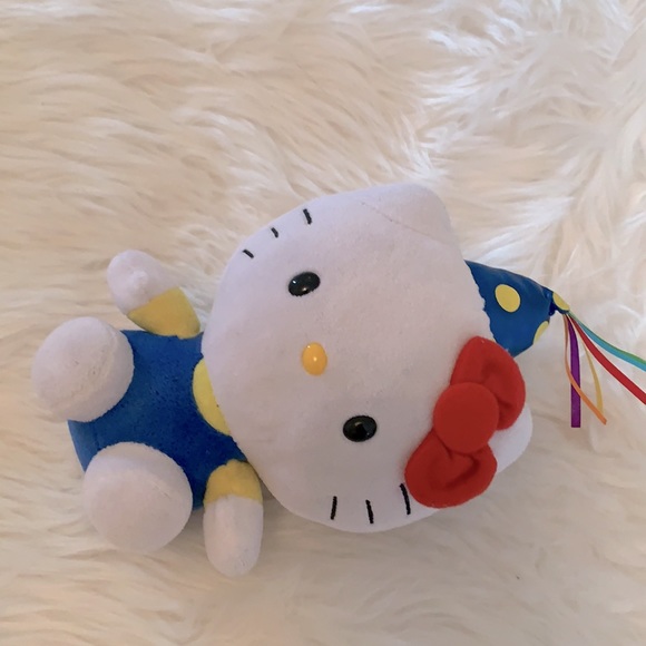 Mini Sanrio Hello kitty birthday plush stuffy - Picture 2 of 2